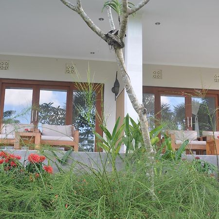 Villa Shantiasa Bali ซิเดอมัน ภายนอก รูปภาพ