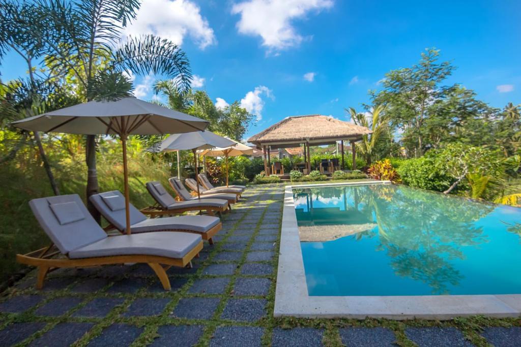 Villa Shantiasa Bali ซิเดอมัน ภายนอก รูปภาพ